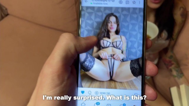 Üvey kız kardeş sırrı sakladığı için mutlu olacak