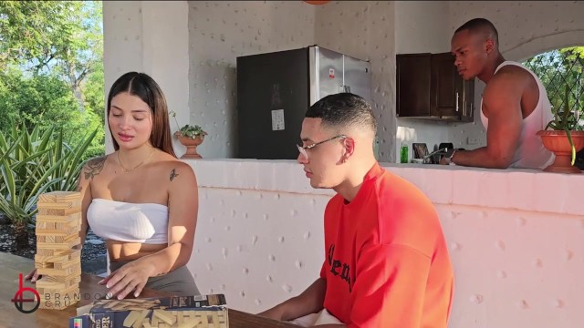 BBC'nin spermiyle dolu büyük göt – Salome Gil & Brandon Cruz