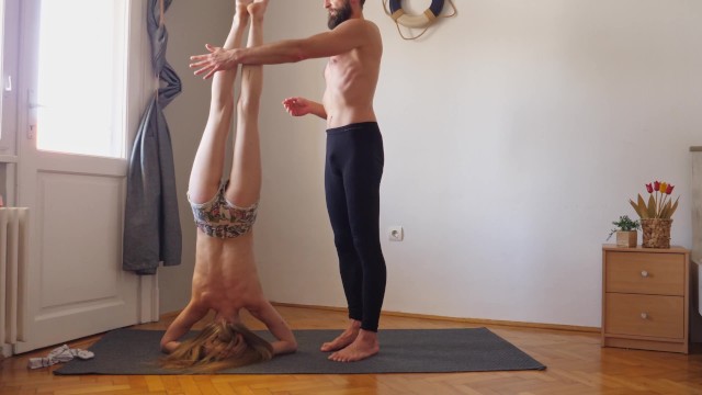 İlk kez birlikte egzersiz yoga egzersizi