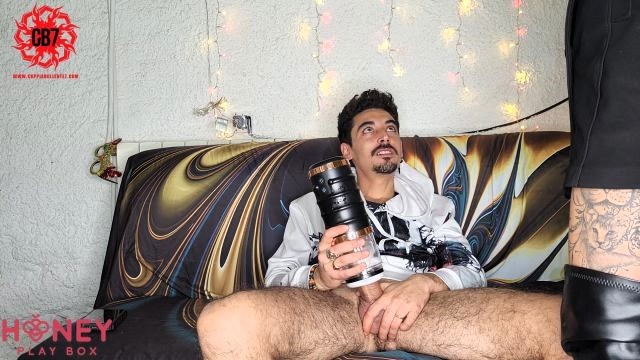 Kocanın karısı tarafından mastürbasyon yaparken yakalanması