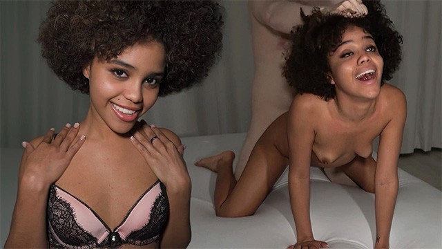 UYANIN, PARASIZ OLUN – Diversity Hire Porno Deniyor – Selva Lapierda