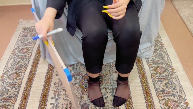 Öğretmen üremeyi öğretiyordu. Ona seks hakkında sorular sordum ve onunla seks yapmak için flört ettim… (Farsça konuşma)